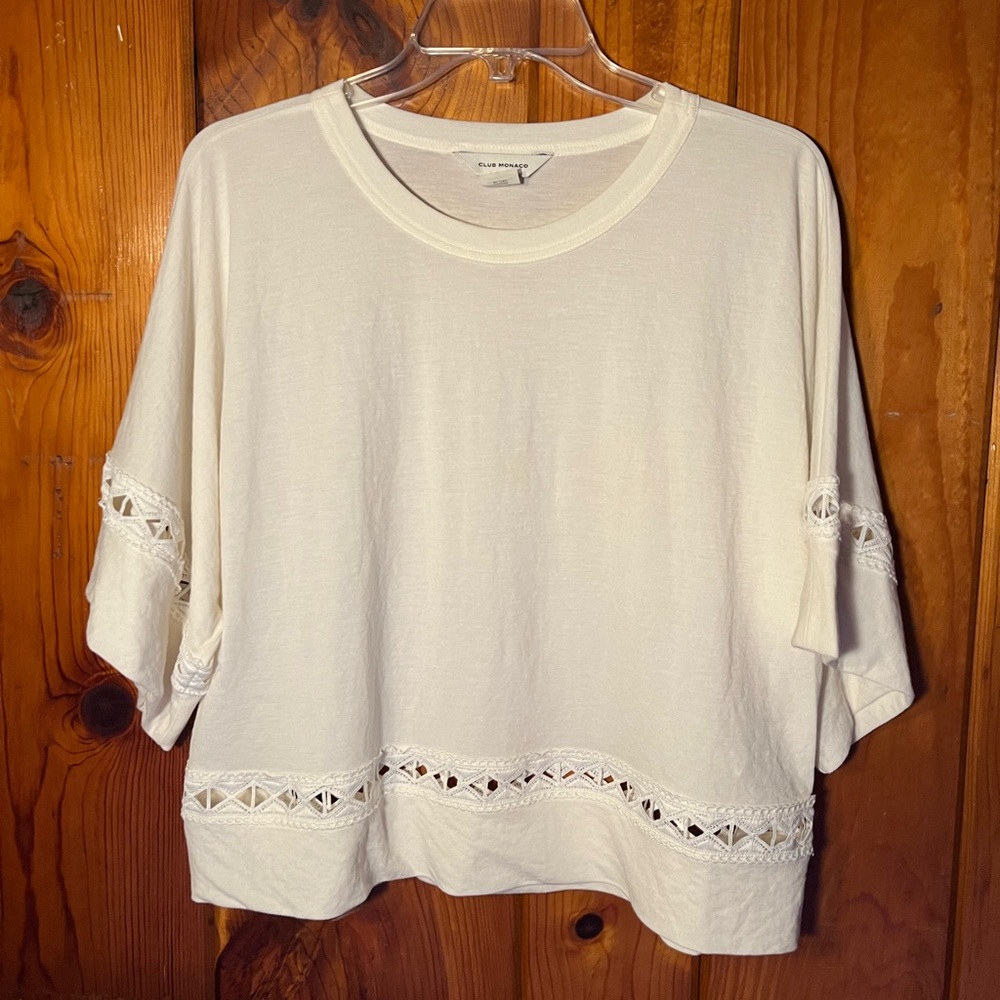 Club Monaco cut out design top size medium M